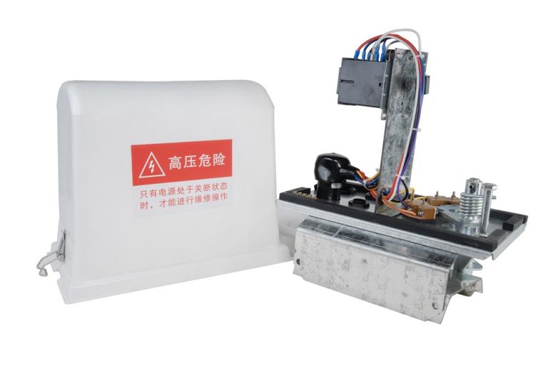 ZYD03387 DK0023 中间塔盒（带微动开关）